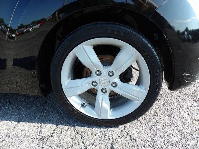 2012 Hyundai Veloster Base w/Gray
