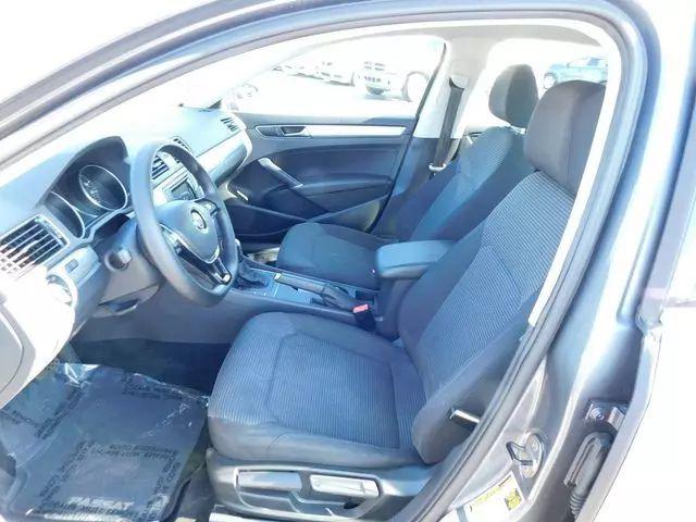 2017 Volkswagen Passat 1.8T S
