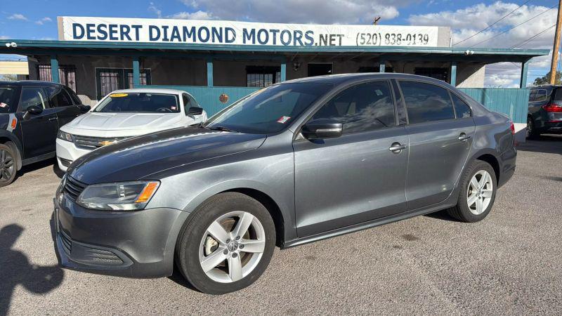 2011 Volkswagen Jetta 2.0L TDI for sale in Tucson, AZ