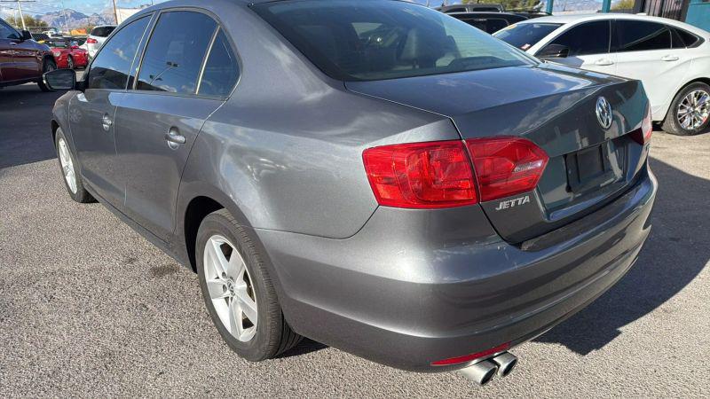 2011 Volkswagen Jetta 2.0L TDI