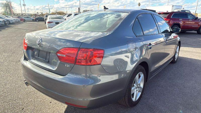 2011 Volkswagen Jetta 2.0L TDI