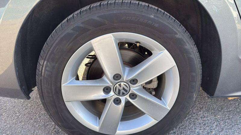 2011 Volkswagen Jetta 2.0L TDI
