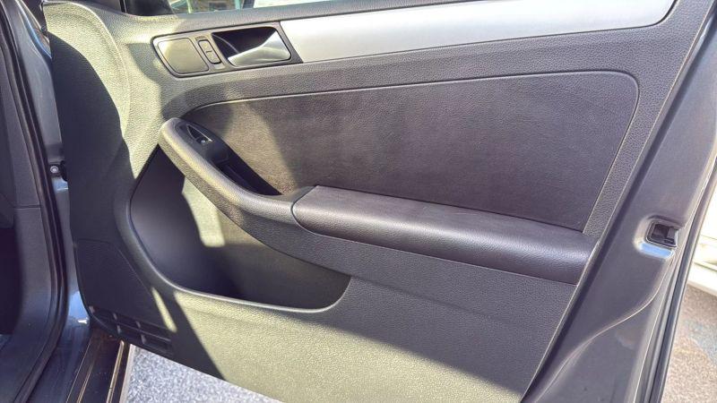 2011 Volkswagen Jetta 2.0L TDI