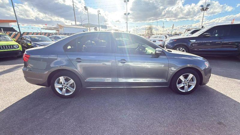 2011 Volkswagen Jetta 2.0L TDI