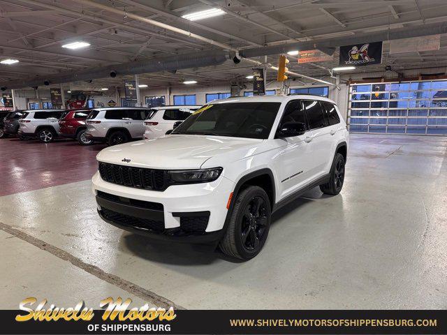 2022 Jeep Grand Cherokee L Altitude 4x4