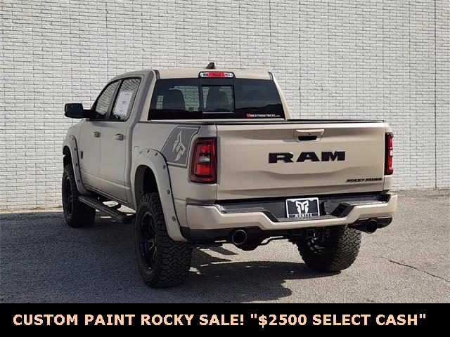 2025 RAM Ram 1500 RAM 1500 BIG HORN CREW CAB 4X4 57 BOX