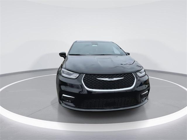 2025 Chrysler Pacifica PACIFICA SELECT