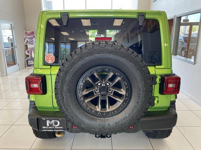 2025 Jeep Wrangler WRANGLER 4-DOOR RUBICON 392