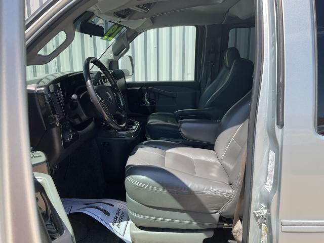 2019 GMC Savana 2500 Work Van