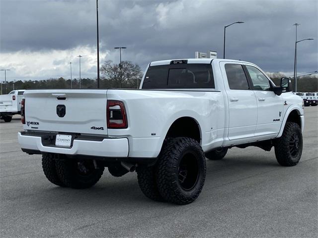 2024 RAM Ram 3500 RAM 3500 LARAMIE CREW CAB 4X4 8 BOX