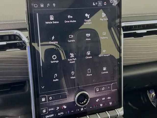2024 GMC Sierra Denali Edition 1