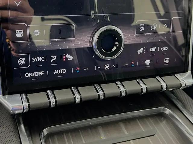 2024 GMC Sierra Denali Edition 1