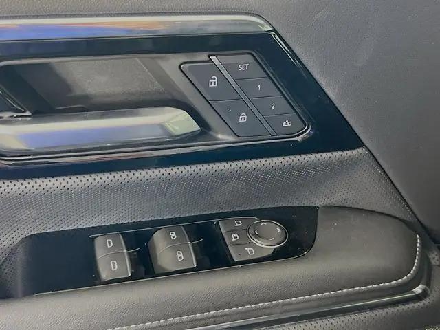 2024 GMC Sierra Denali Edition 1