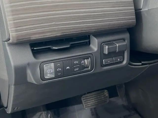 2024 GMC Sierra Denali Edition 1