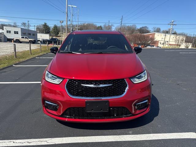 2025 Chrysler Pacifica PACIFICA SELECT