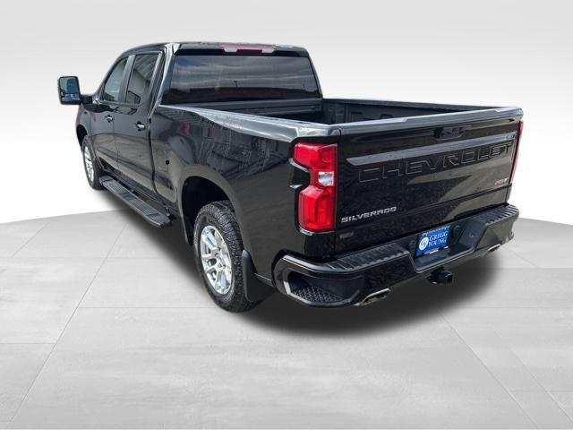 2022 Chevrolet Silverado 1500 4WD Crew Cab Standard Bed RST