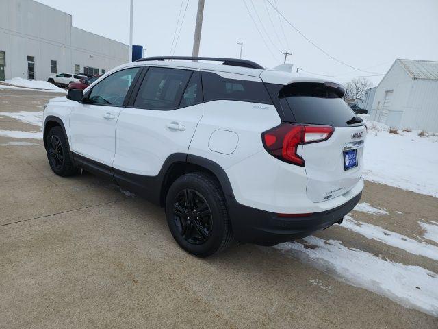 2022 GMC Terrain AWD SLE