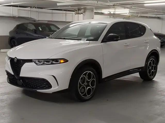 2025 Alfa Romeo Tonale AWD