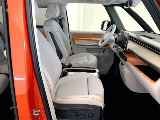 2025 Volkswagen ID. Buzz 1st Edition with 4MOTION