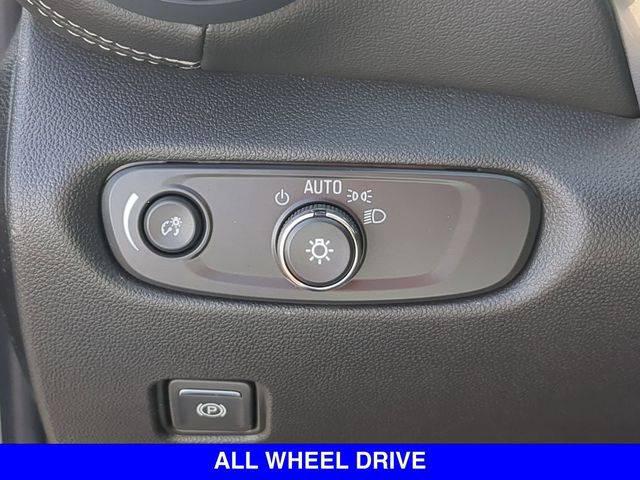 2025 Chevrolet Blazer AWD 2LT
