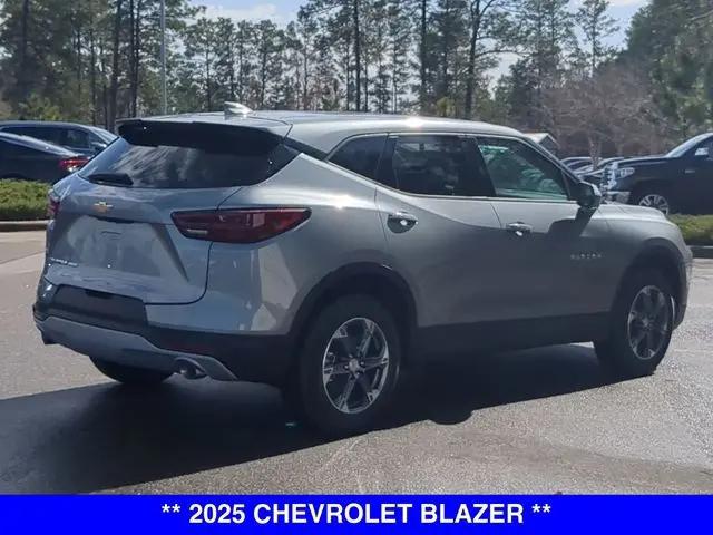 2025 Chevrolet Blazer AWD 2LT