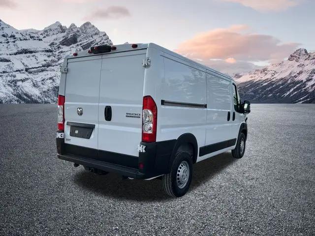 2025 Ram ProMaster Cargo Van Tradesman Low Roof 136" WB w/Pass Seat