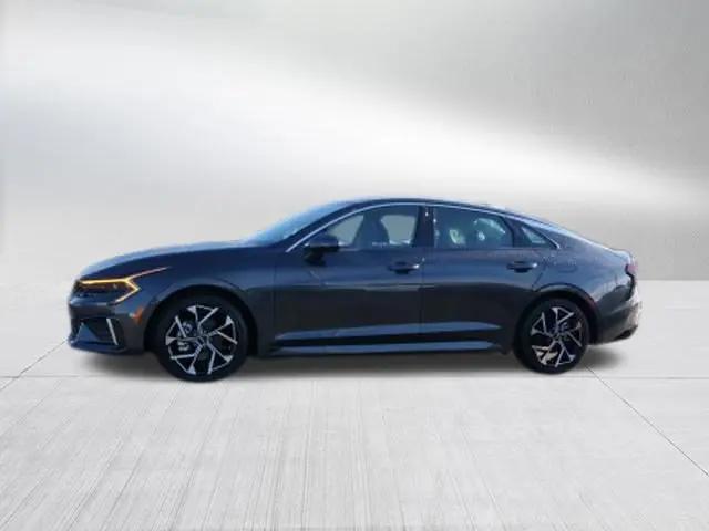 2025 Kia K5 EX