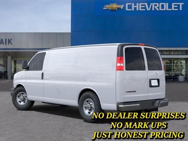 2025 Chevrolet Express Cargo Van RWD 2500 Regular Wheelbase WT