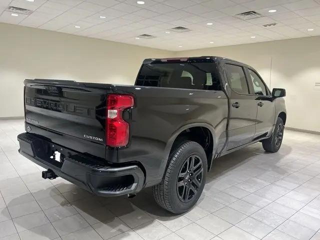 2025 Chevrolet Silverado 1500 2WD Crew Cab Short Bed Custom