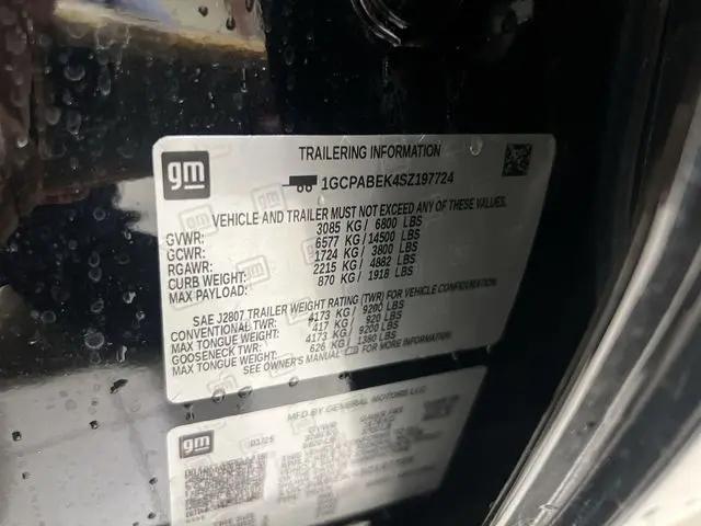 2025 Chevrolet Silverado 1500 2WD Crew Cab Short Bed Custom