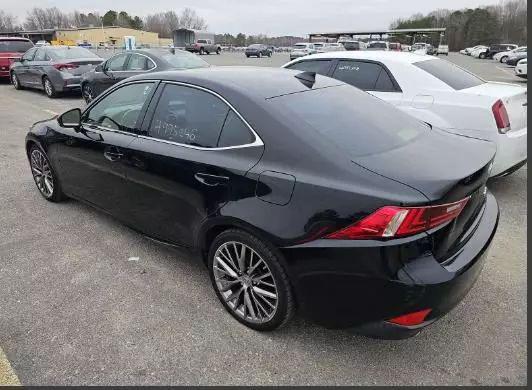 2015 Lexus IS 250 Crafted Line