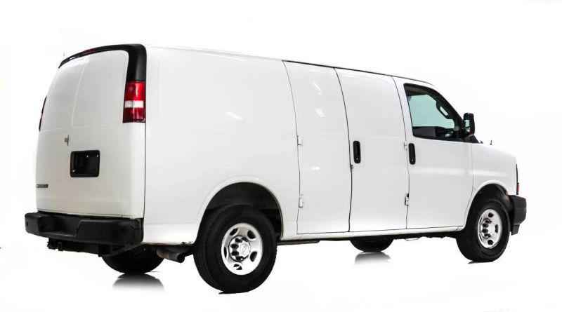 2017 Chevrolet Express Work Van