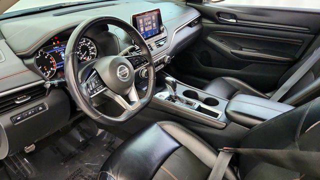 2021 Nissan Altima SR FWD