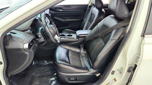 2021 Nissan Altima SR FWD