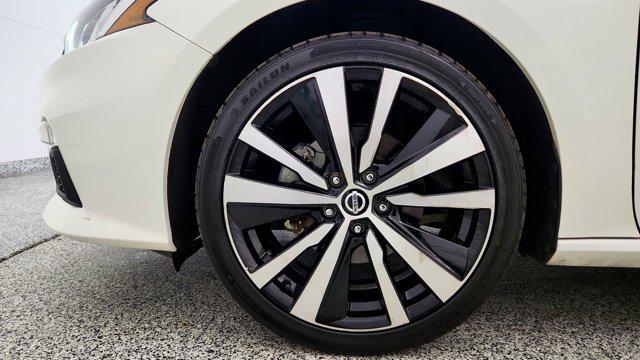 2021 Nissan Altima SR FWD