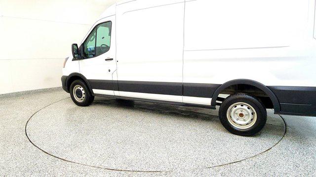 2023 Ford Transit Cargo Van T-250 148" Med Rf 9070 GVWR RWD