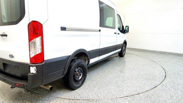 2023 Ford Transit Cargo Van T-250 148" Med Rf 9070 GVWR RWD