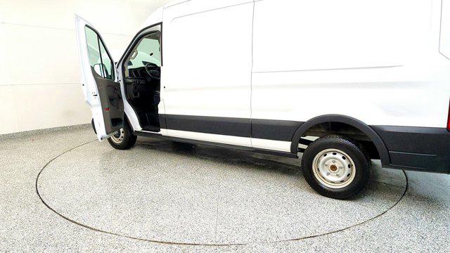 2023 Ford Transit Cargo Van T-250 148" Med Rf 9070 GVWR RWD