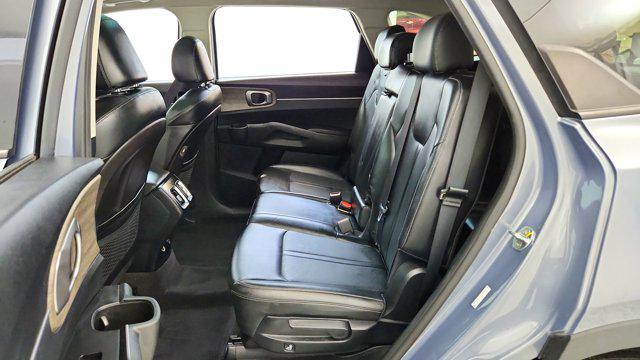 2022 Kia Sorento X-Line S