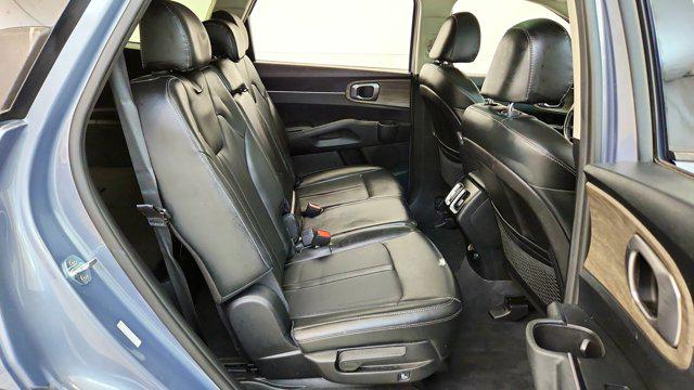 2022 Kia Sorento X-Line S