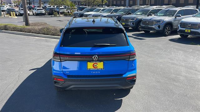 2025 Volkswagen Taos 1.5T SE Black