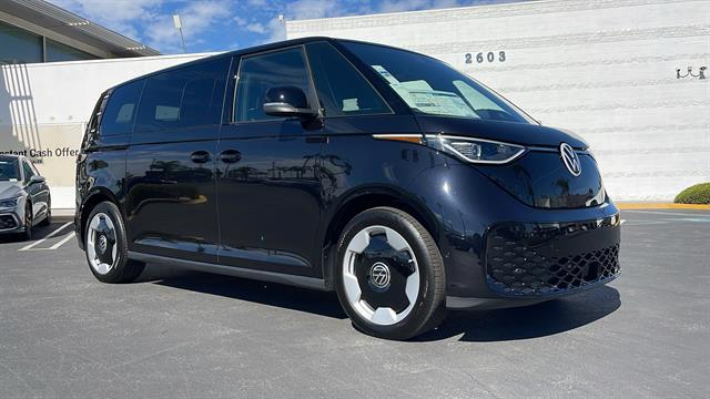 2025 Volkswagen ID. Buzz Pro S for sale in Corona, CA