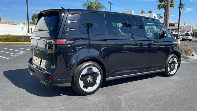 2025 Volkswagen ID. Buzz Pro S