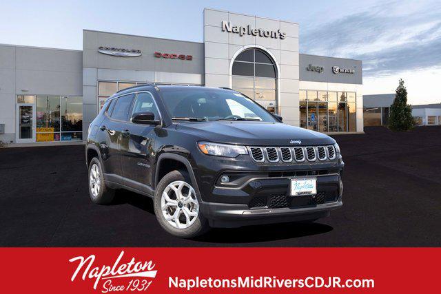 2025 Jeep Compass COMPASS LATITUDE 4X4