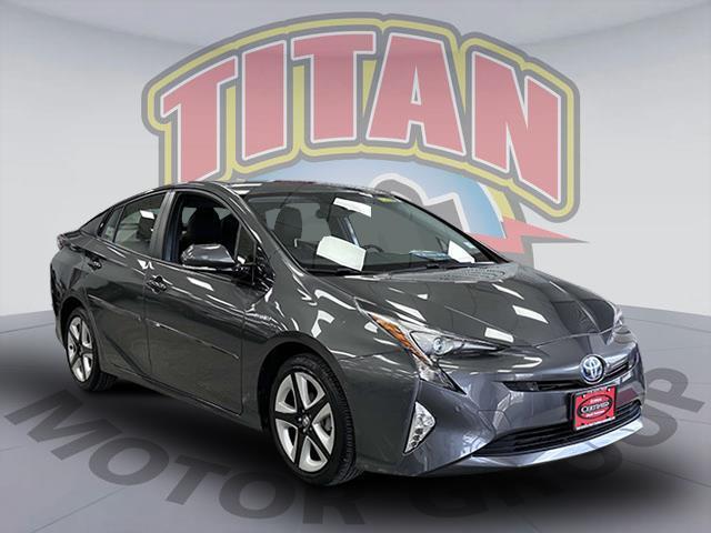 2018 Toyota Prius Three Touring [12]