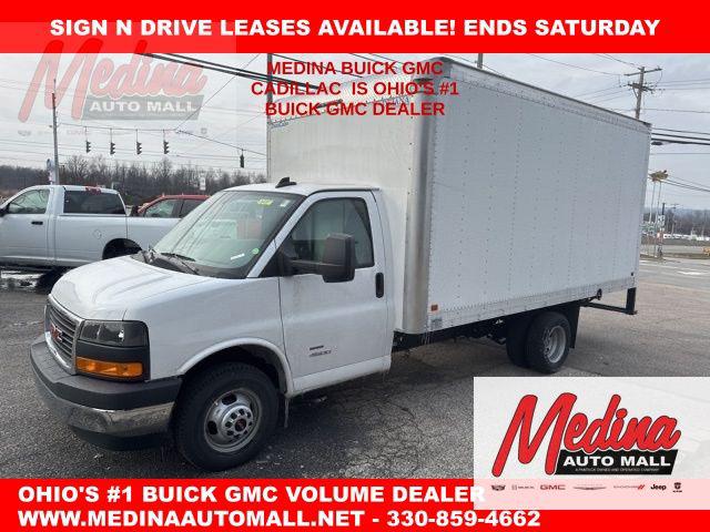 2025 GMC Savana Cutaway 4500 Van for sale in Medina, OH