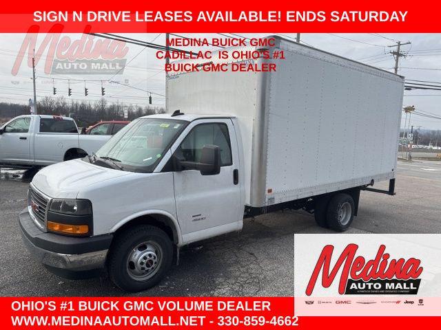 2025 GMC Savana Cutaway 4500 Van for sale in Medina, OH