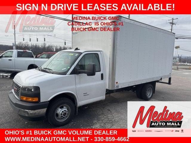 2025 GMC Savana Cutaway 4500 Van for sale in Medina, OH