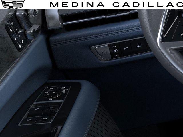 2025 Cadillac Escalade Luxury 2 AWD