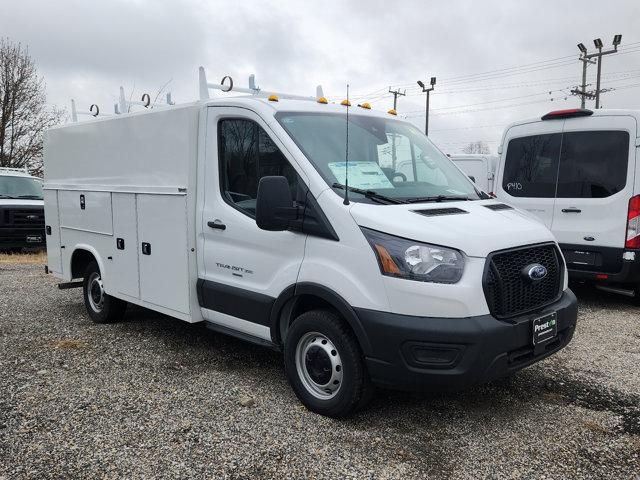 2024 Ford Transit Cutaway Base